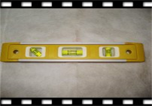 超声波水平尺焊接